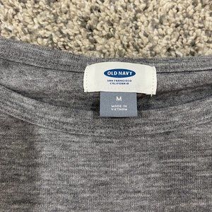 Grey Old Navy Casual Quarter Length Shirt Size Medium